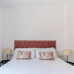  Apartment Olehousing - Cathedral Terrace Apartments